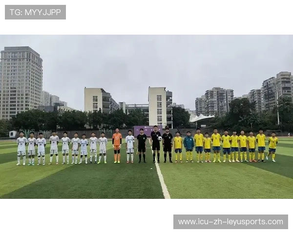 足球青训营组织校园联赛形成长期竞赛体系，足球青训学校